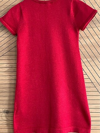 4 Yaş Beden kırmızı Renk H&M simli triko elbise 4-6 yaş tertemiz