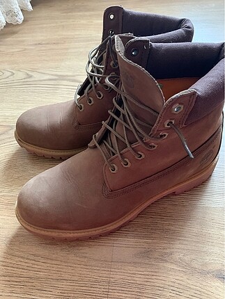 Timberland Orjinal timberland bot 44 no 3 kez giyildi tertemiz