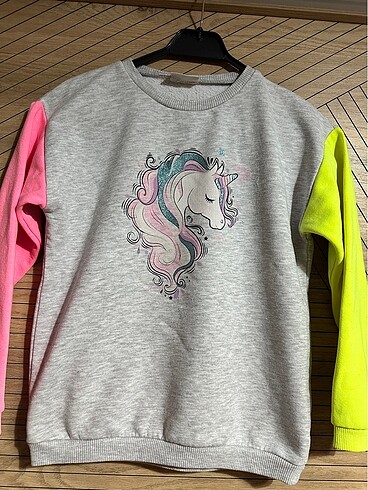 LC Waikiki LCW 8-9 yaş sweatshirt