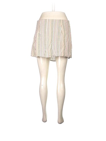 l Beden Pull and Bear Mini Şort %70 İndirimli.