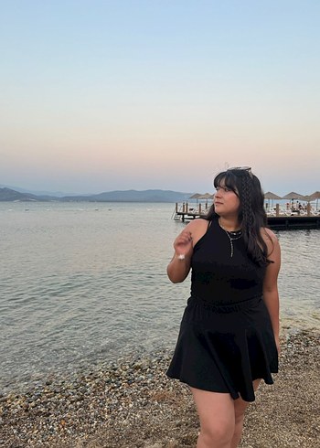 Siyah mini şort etek az kullanıldı