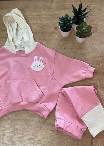 Nakışlı Örgü Detaylı Pembe Bebek Kız Takımı Necixs