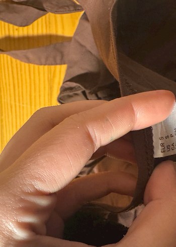 Kahverengi Drapeli Halter Yaka Crop Top - Görsel 2