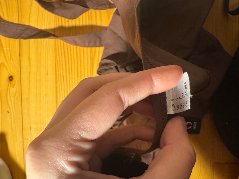 Kahverengi Drapeli Halter Yaka Crop Top - Görsel 2