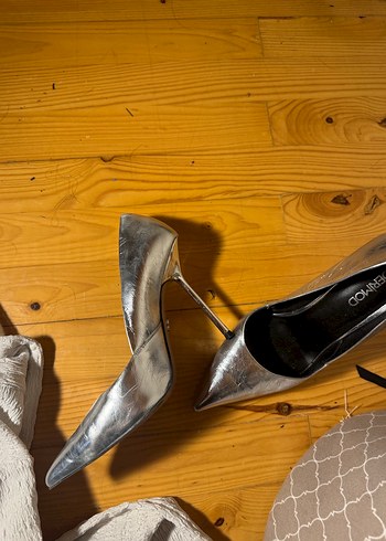 Gri Parlak Yılan Desenli Metal Stiletto - Görsel 5