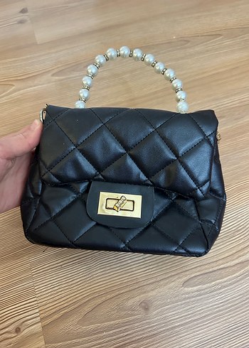 İnci Detaylı Siyah Deri Kadın Çanta - Görsel 2