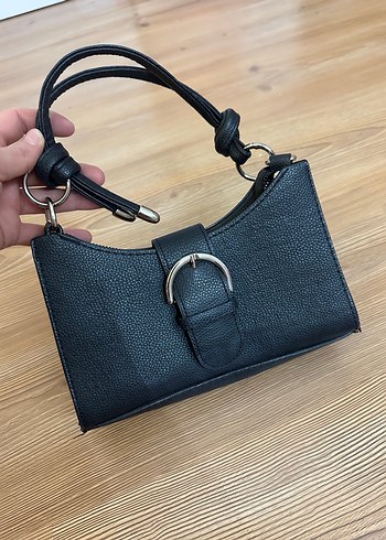 Klasik Siyah Deri Kadın Çanta - Görsel 2