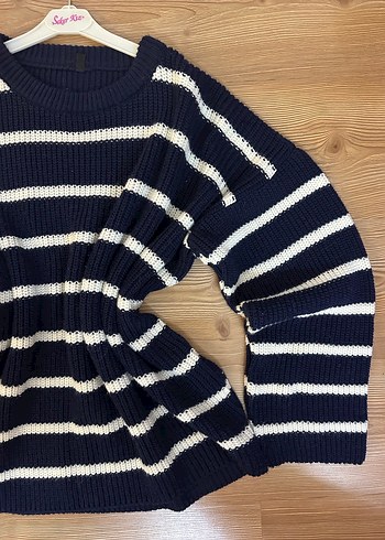 Çizgili Örgü Kadın Kazak - Görsel 3