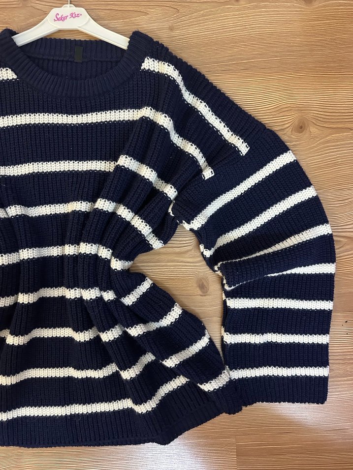 Çizgili Örgü Kadın Kazak - Görsel 3