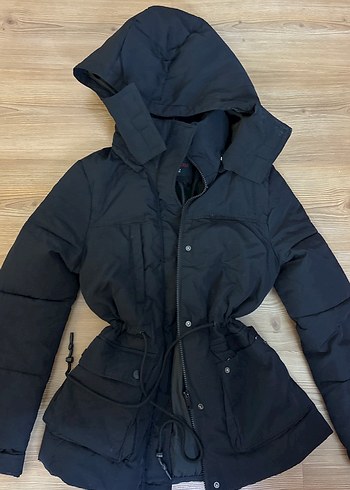 Kemerli Siyah Kadın Kışlık Mont - Görsel 4