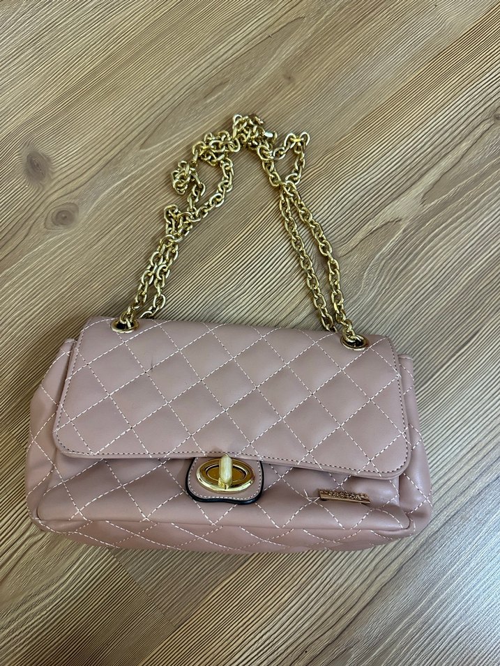 Bej Zincir Detaylı Kadın Deri Çanta - Görsel 2