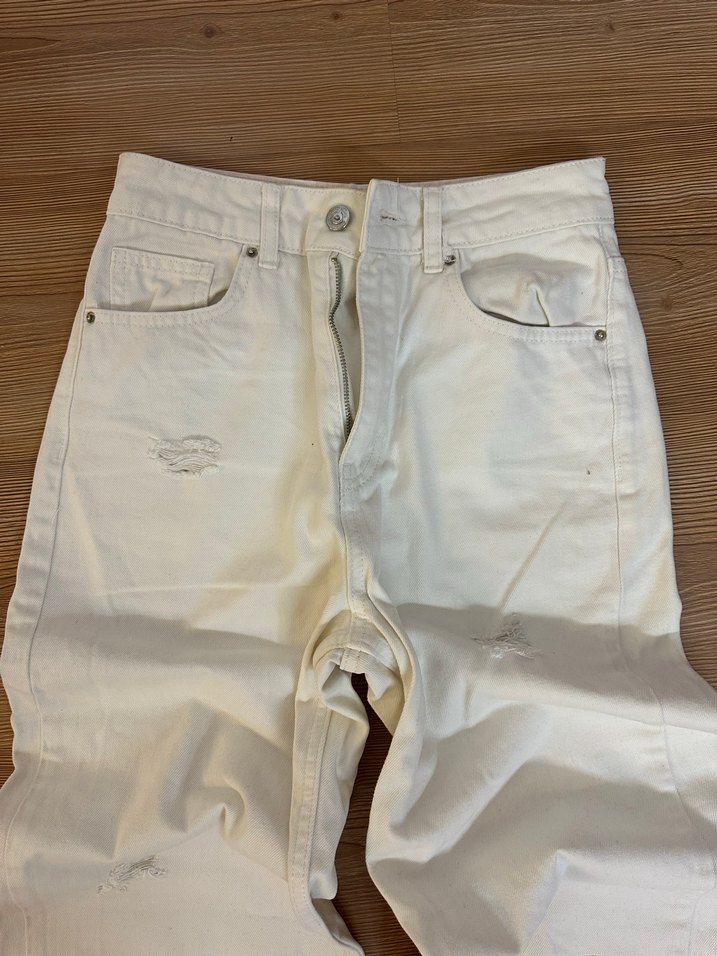 Beyaz Rahat Kesim Kadın Kot Pantolon - Görsel 4