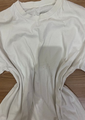 Kadın Beyaz Keten Kısa Kollu Tişört - Görsel 2