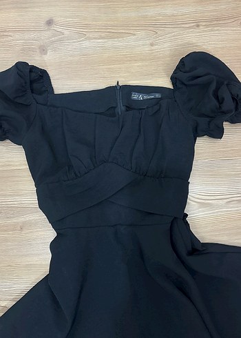 Siyah Mini Fırfırlı V Yaka Kadın Elbise - Görsel 2