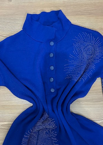 Mavi Düğmeli Nakışlı Kadın Triko takım - Görsel 2