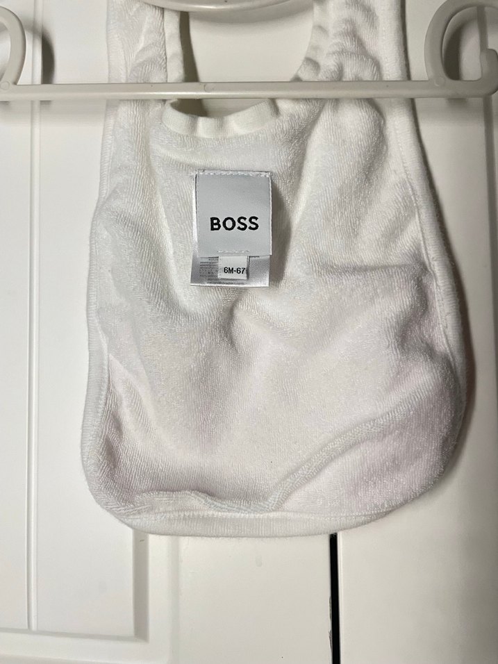 Pembe Nakışlı Bebek Önlüğü BOSS - Görsel 2