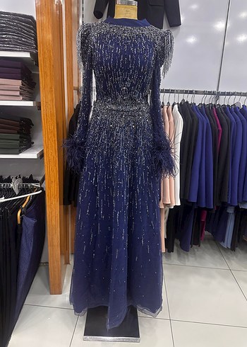 Boncuk İşlemeli Lacivert kenzel Uzun Abiye Elbise - Görsel 4