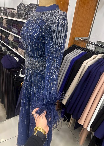 Boncuk İşlemeli Lacivert kenzel Uzun Abiye Elbise - Görsel 5