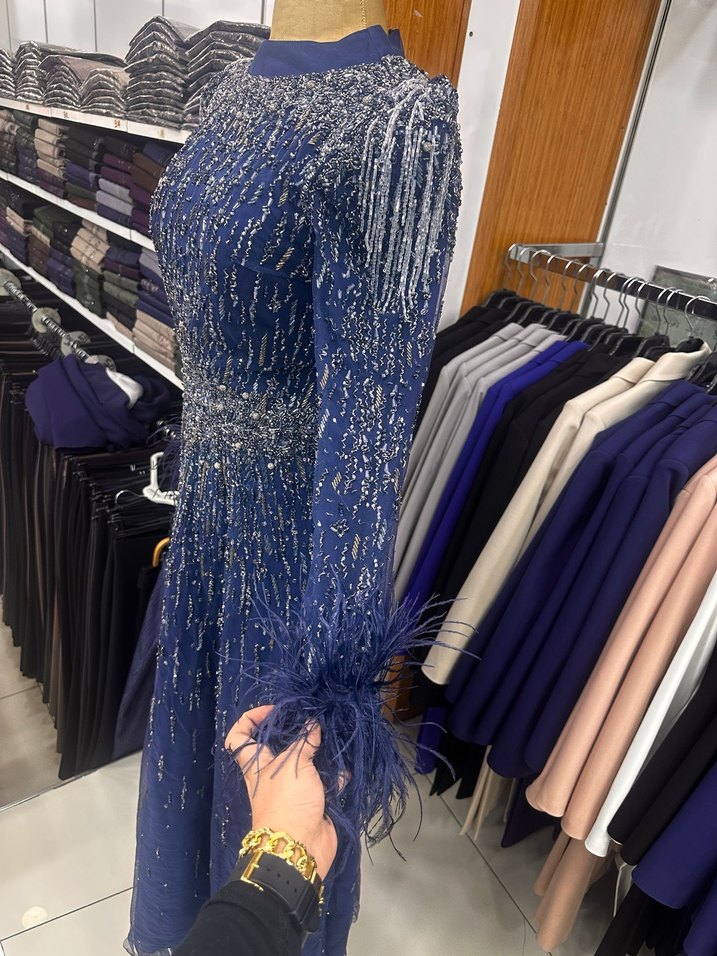 Boncuk İşlemeli Lacivert kenzel Uzun Abiye Elbise - Görsel 5