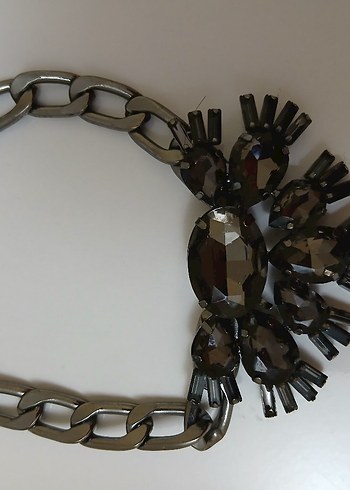 Gri Zincir Detaylı Yılan Desenli Gotik Kadın Kolye - Görsel 2