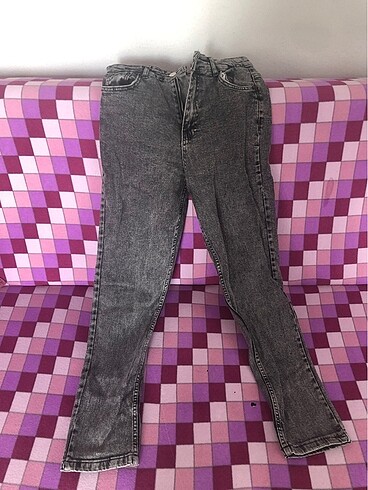 Trendyol & Milla Siyah mom jean