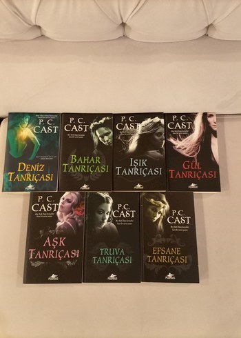 P.C. Cast Tanrıça Serisi 7 Kitap