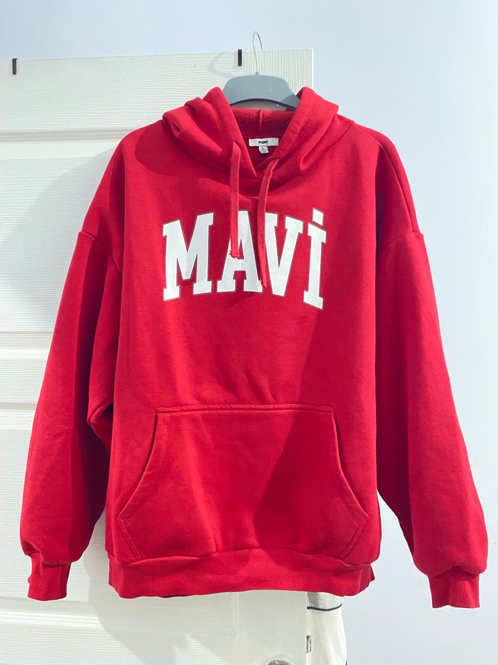 Kırmızı Kapüşonlu Kadın Sweatshirt MAVİ - Görsel 2