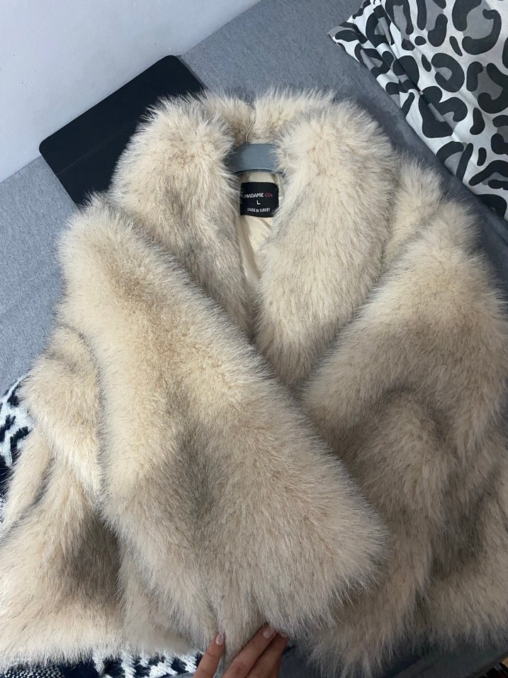 Bej kadın kürk - Görsel 5