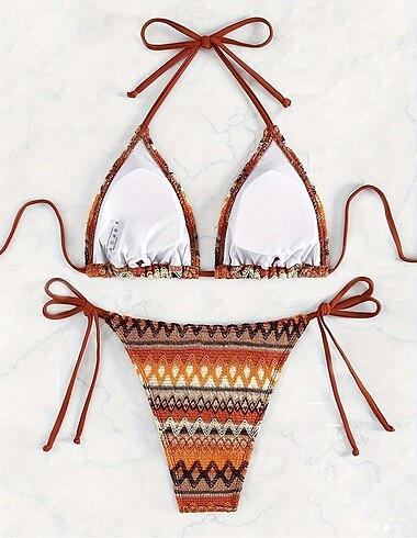 Sheinside Üçgen desenli bikini takımı