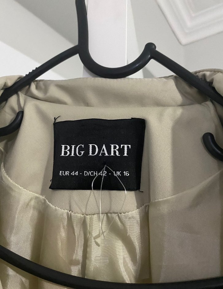 Bej Uzun Kadın Trençkot - Görsel 4