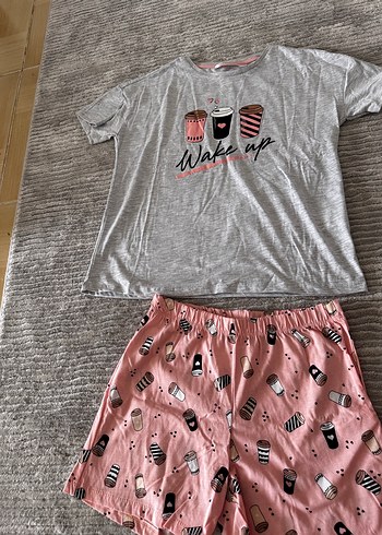Gri Baskılı Kısa Kollu Kadın Pijama Takımı
