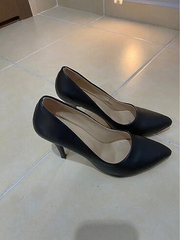 Diğer Stiletto