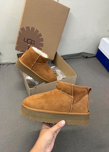 UGG Kadın camel renk hakiki deri ve gercek kurklu