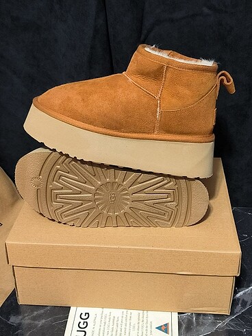 36 Beden Ugg bot