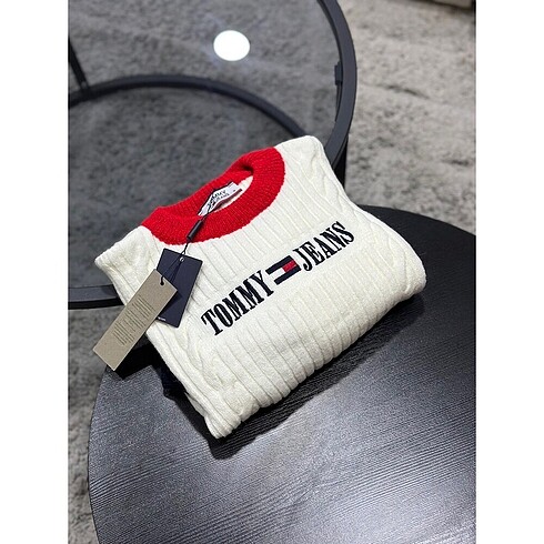 s Beden Tommy Hilfiger kazak