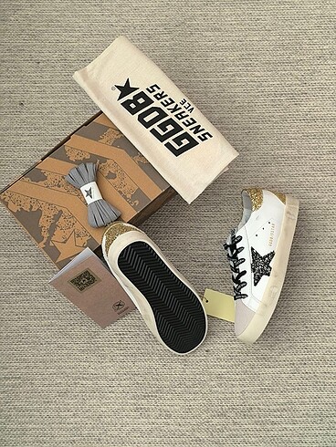 36 Beden beyaz Renk GOLDEN GOOSE DELUXE