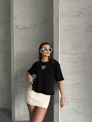 Guess Guess Tshirt