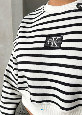 s Beden Çizgili Uzun Kollu Crop Top