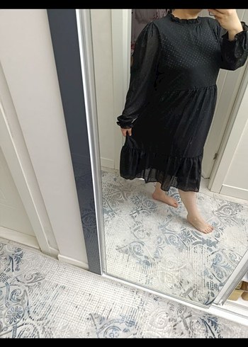 LC Waikiki Siyah Fırfırlı Uzun Kollu Midi Gotik Elbise