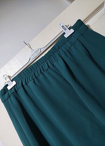44 Beden yeşil Renk Bol pantolon 