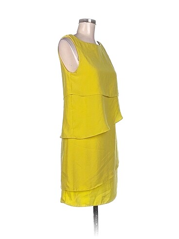Zara Zara Kısa Elbise %70 İndirimli.