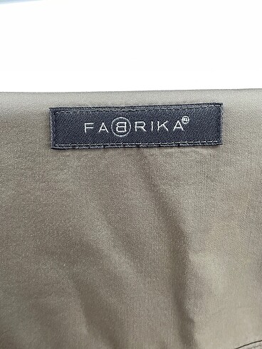 34 Beden çeşitli Renk Fabrika Kısa Elbise %70 İndirimli.