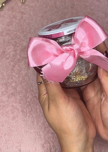 Pembe Fiyonklu süpriz takı kavanoxu