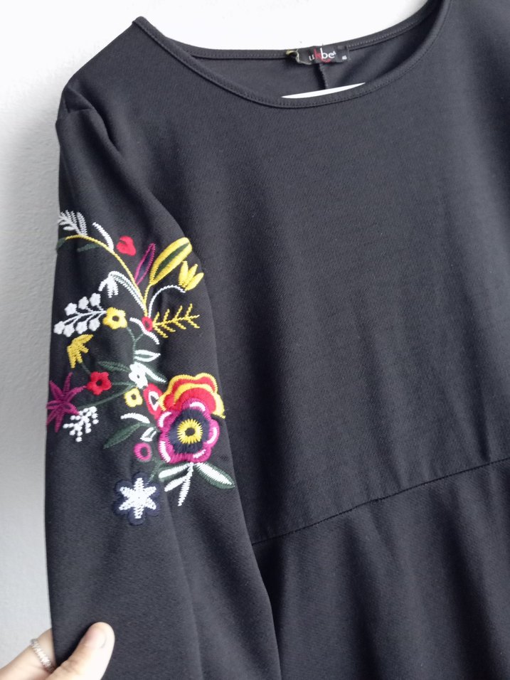 Nakış Detaylı uzun Elbise - Görsel 2