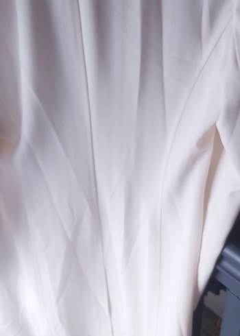 Beyaz Düğmeli kumas ceket - Görsel 3