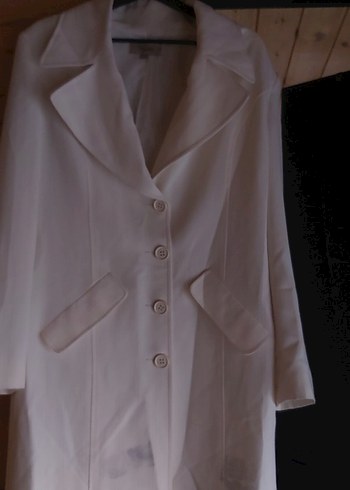 Beyaz Düğmeli kumas ceket - Görsel 4