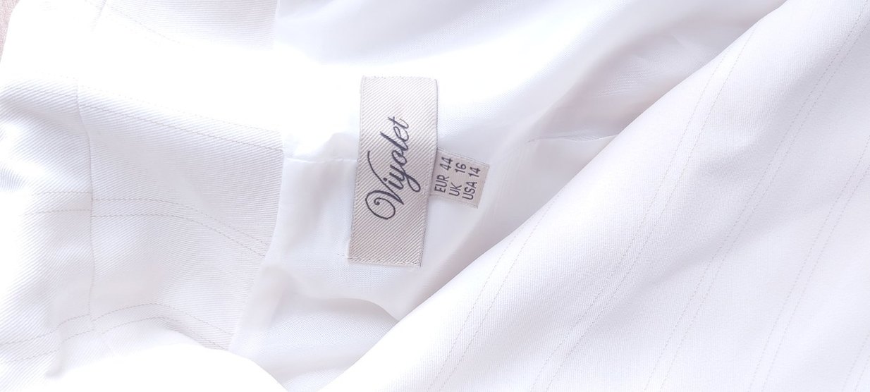 Beyaz Düğmeli kumas ceket - Görsel 5