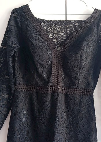 Siyah Dantel Uzun V Yaka Gotik Elbise - Görsel 2