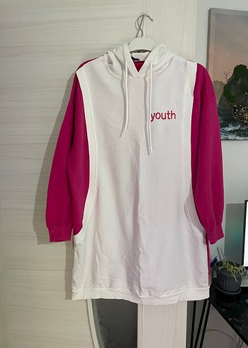 Fuşya Kapüşonlu Uzun Kollu Sweatshirt
