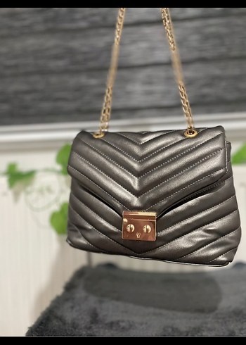 Zara Gri Deri Zincir Detaylı Kadın Çanta